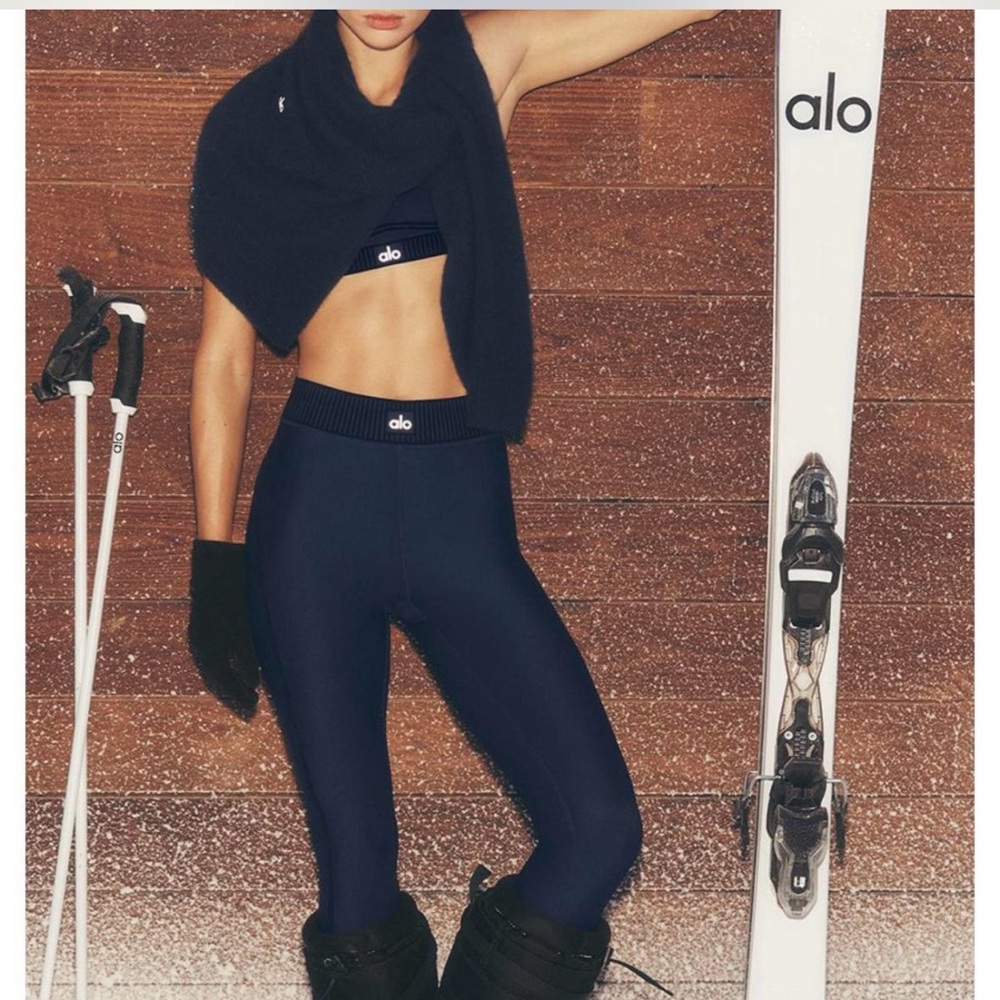 Brand New Alo Airlift Line Up Leggings